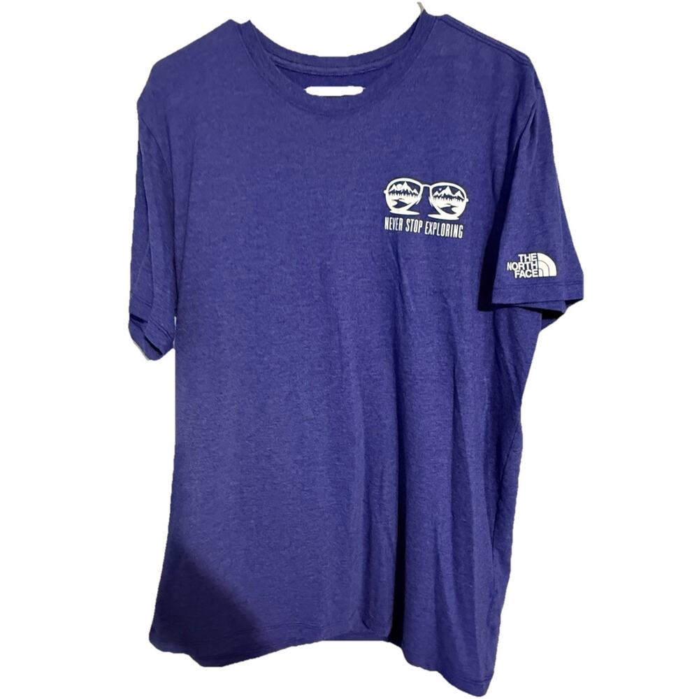 The North Face T-Shirt Mens Medium Purple Graphic Logo Short Sleeve Tee